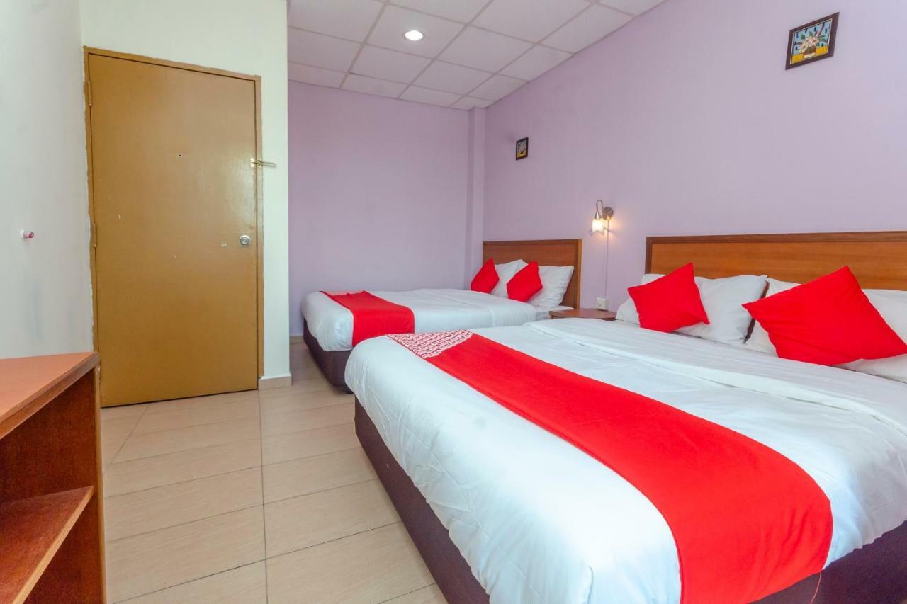 Oyo 702 D View Hotel Mersing Exterior photo