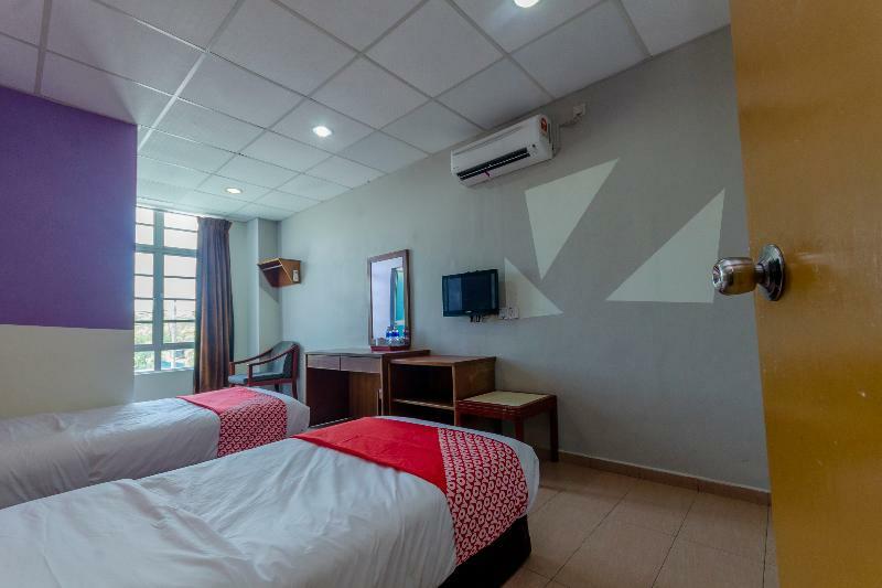 Oyo 702 D View Hotel Mersing Exterior photo