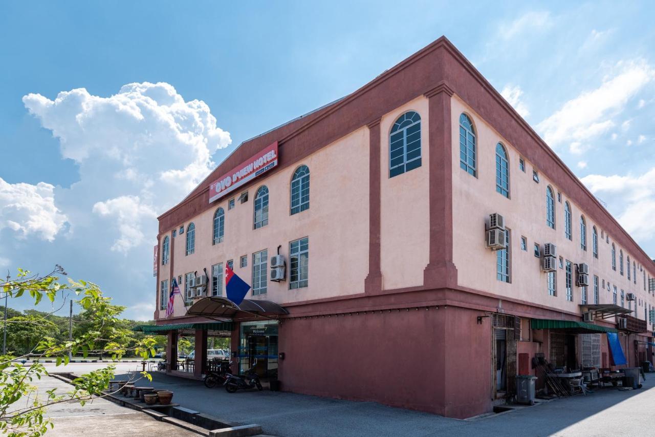 Oyo 702 D View Hotel Mersing Exterior photo