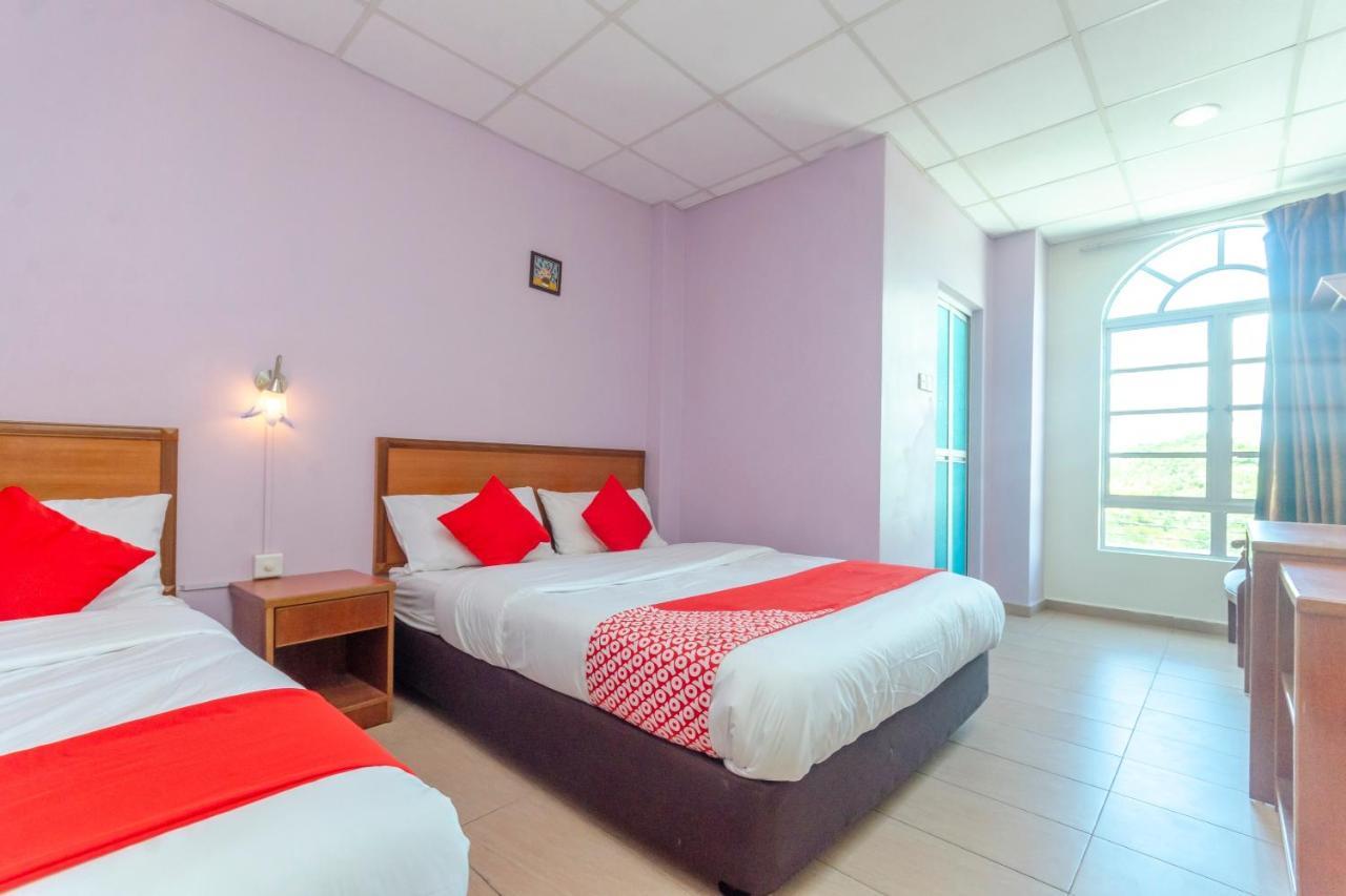 Oyo 702 D View Hotel Mersing Room photo