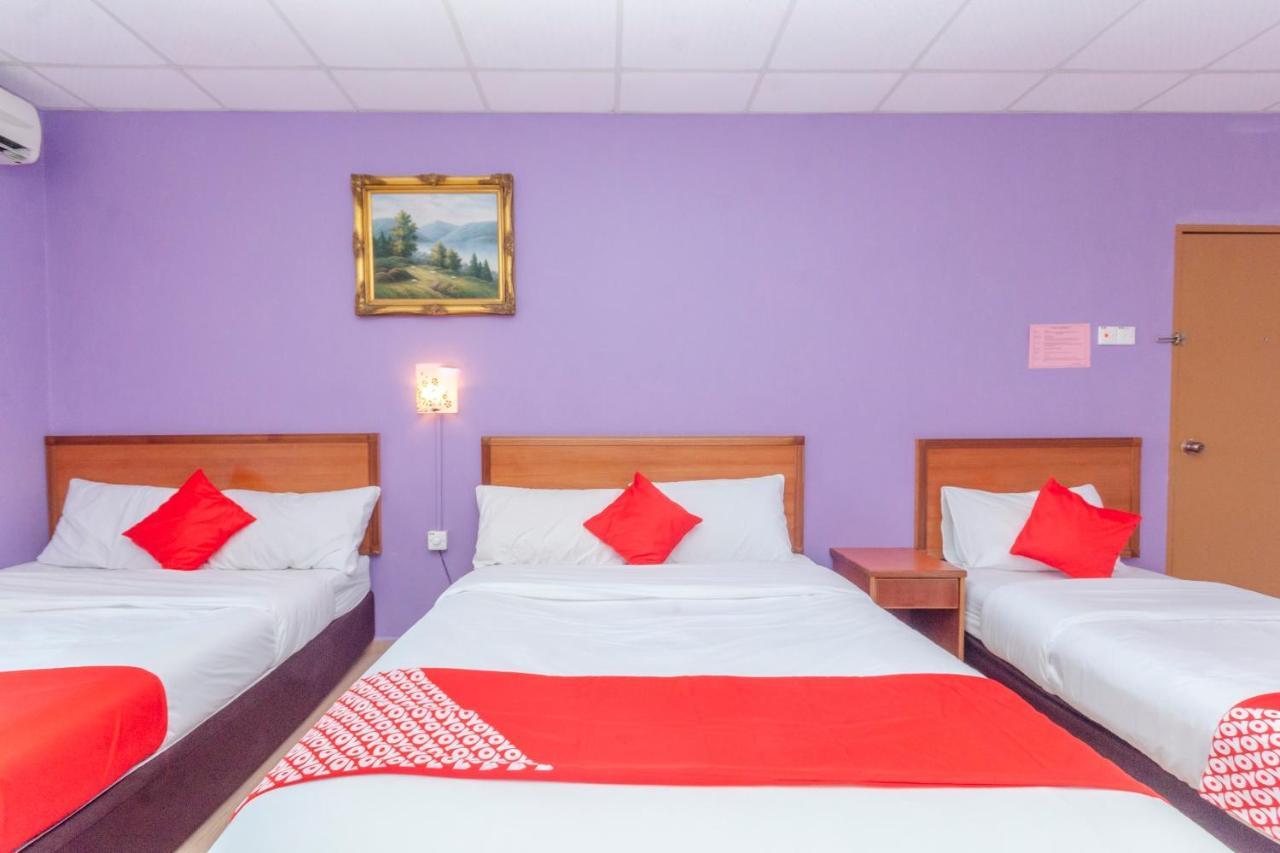Oyo 702 D View Hotel Mersing Exterior photo